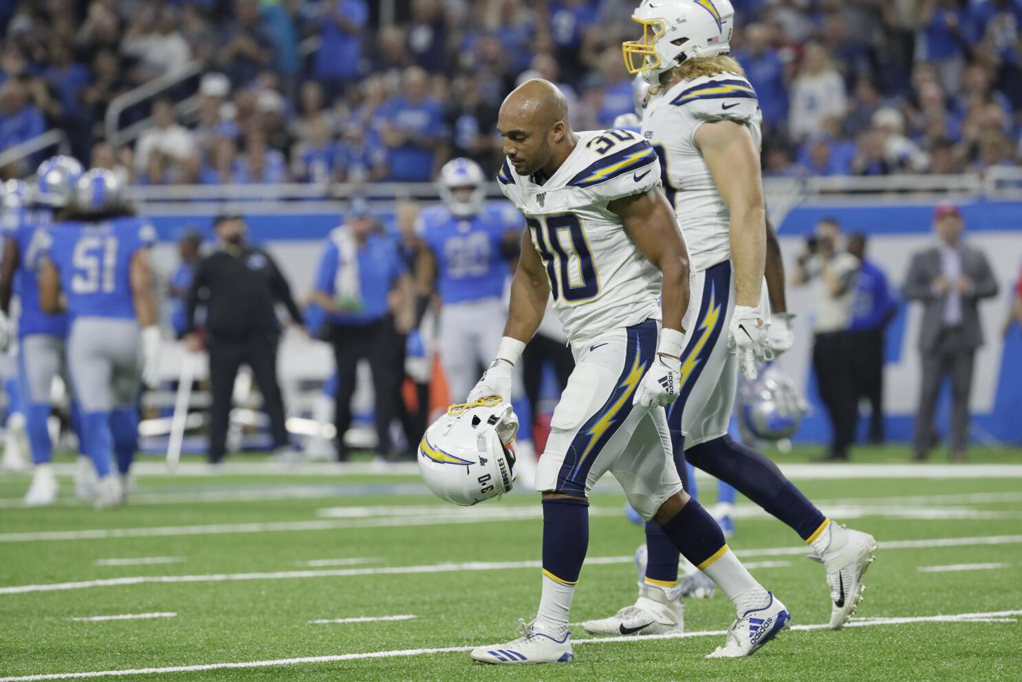 Matthew Stafford Trucks Teammate on Game-Winning TD Run (Video)