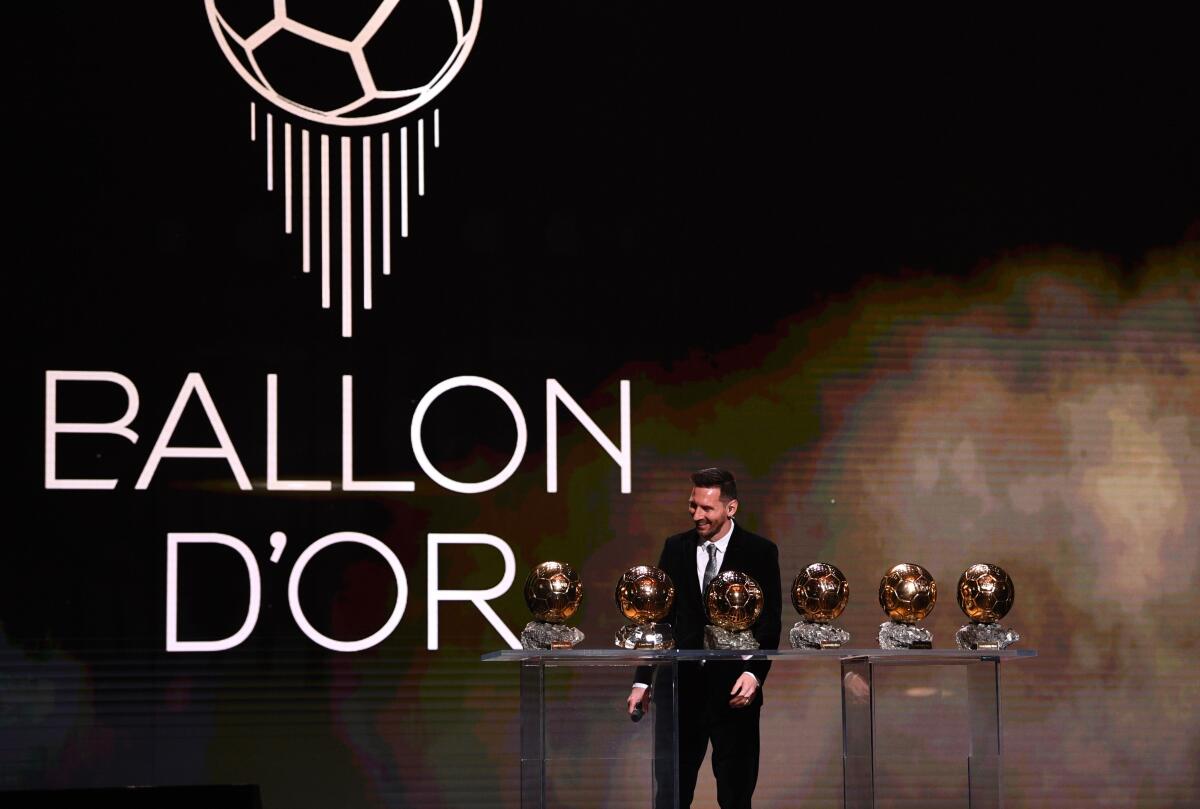 Lionel Messi completa la media docena de trofeos como ganador del Balón de Oro.