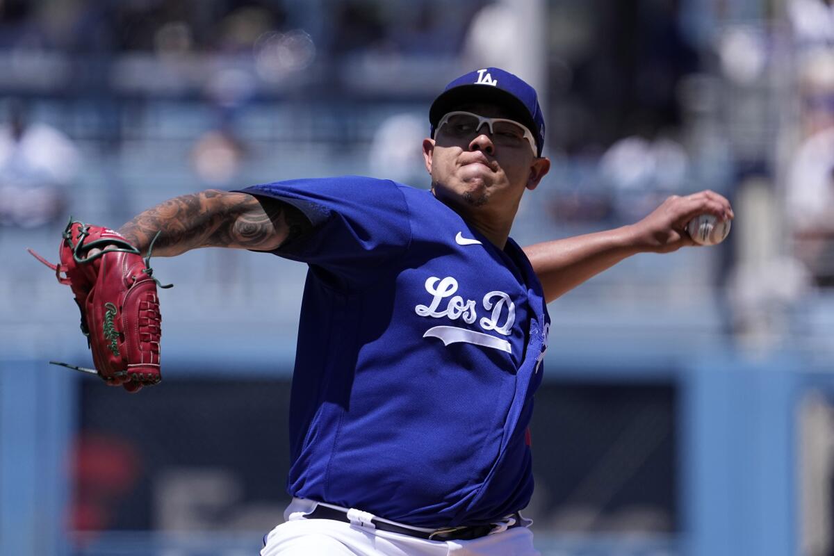 Julio Urías, abridor de los D