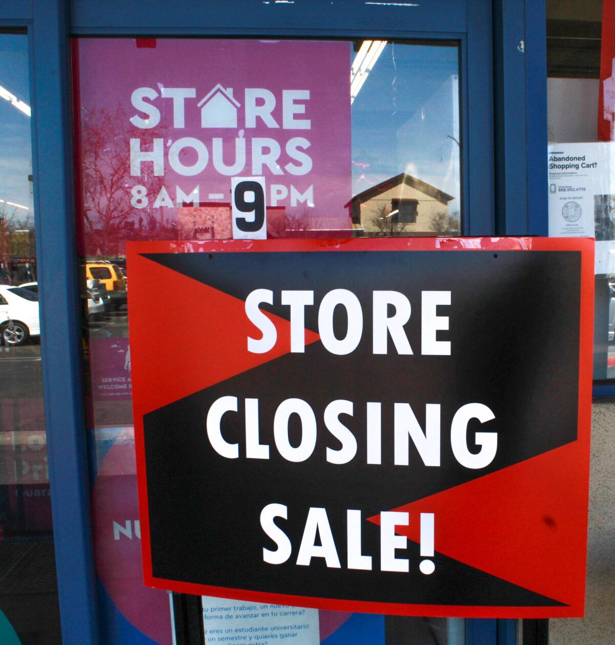 The Ramona 99 Cents Only Stores outlet is having a “Closeout Sale” during the hours of 8 a.m. to 9 p.m.