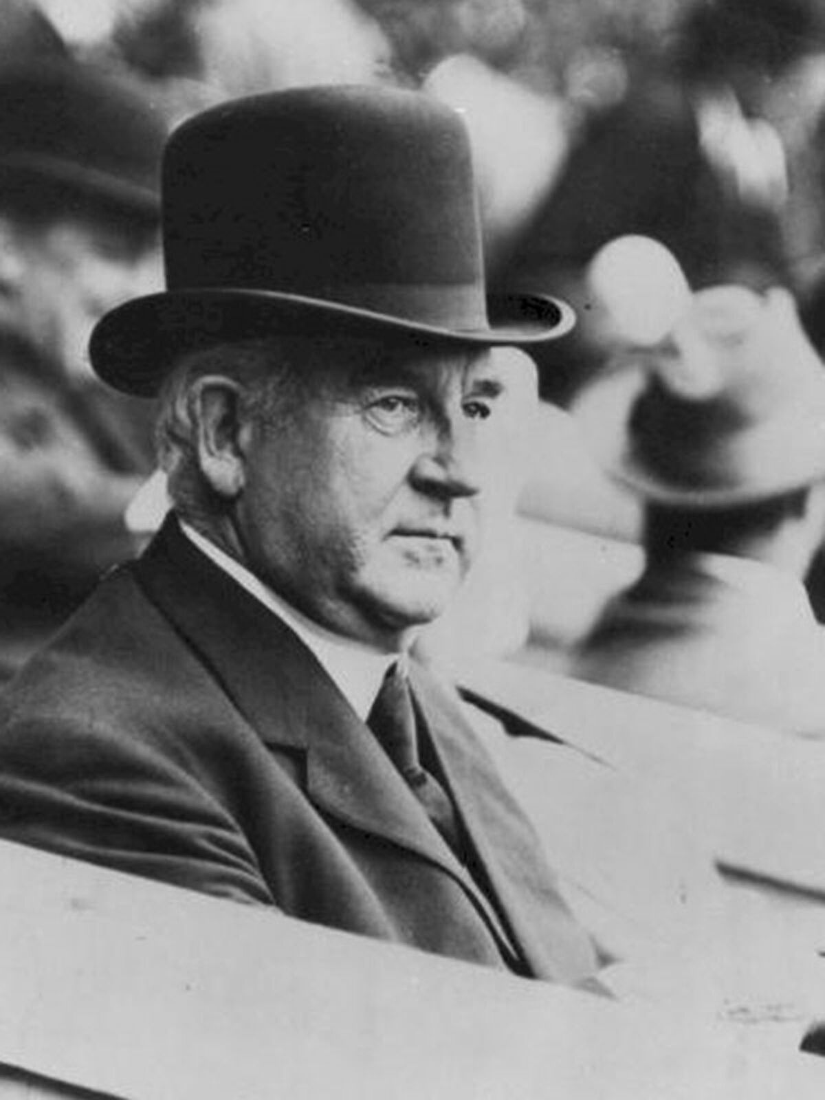 Albert G. Spalding, ex-baseball player and co-founder of the Spalding sporting goods company, established Sunset Cliffs Park.