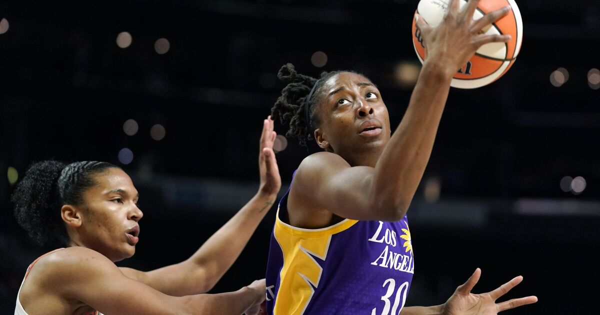 Sparks finalize roster amid criticism of WNBA roster limits