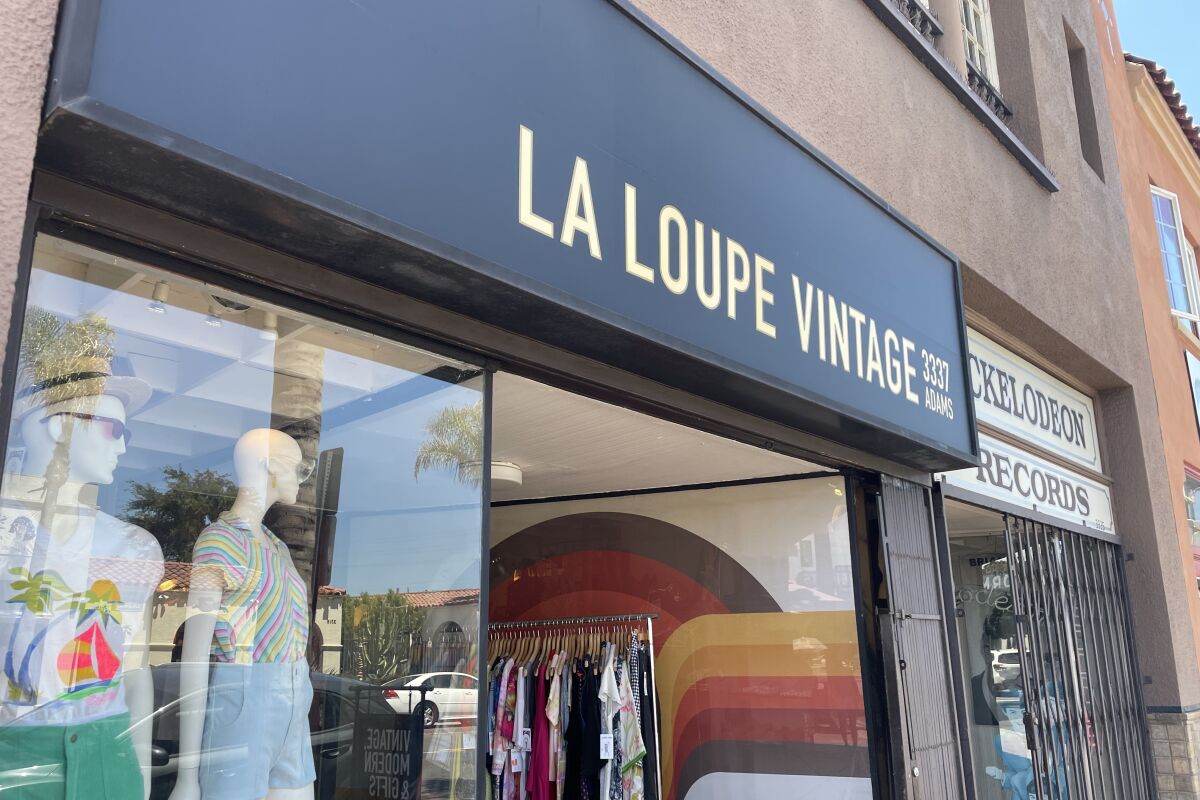 La Loupe Vintage is a second hand store in San Diego.
