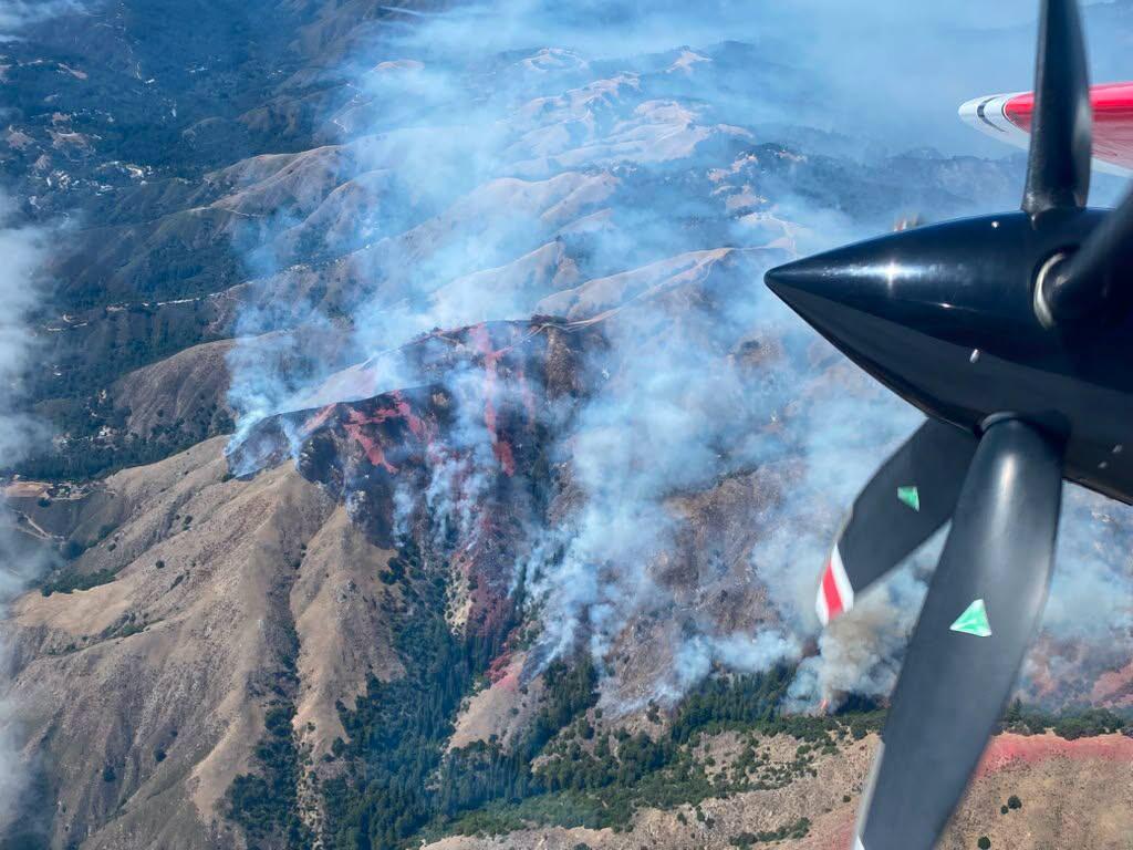 Fast-growing Wildfire in Big Sur Forces Evacuations of Iconic Sites