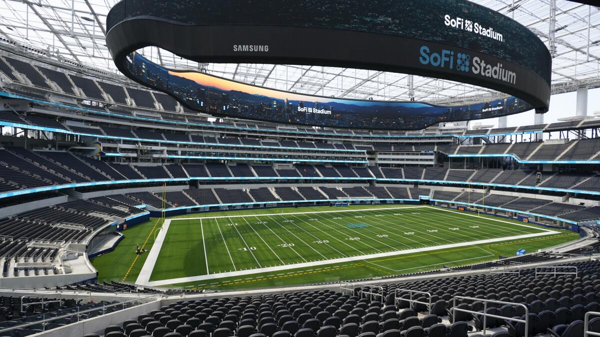 Rams, Chargers to meet for first time in stadium they share