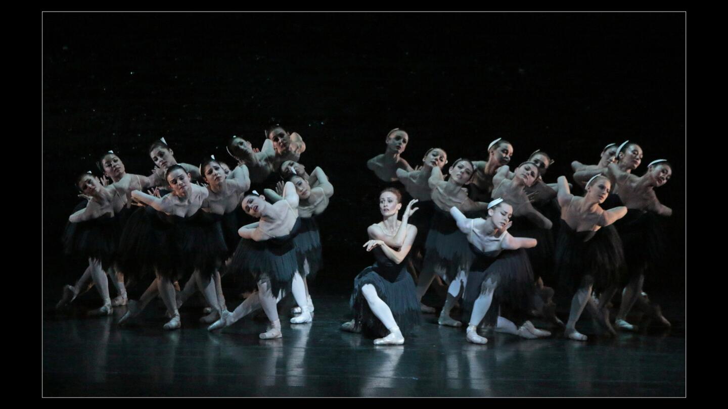 Australian Ballet's 'Swan Lake'