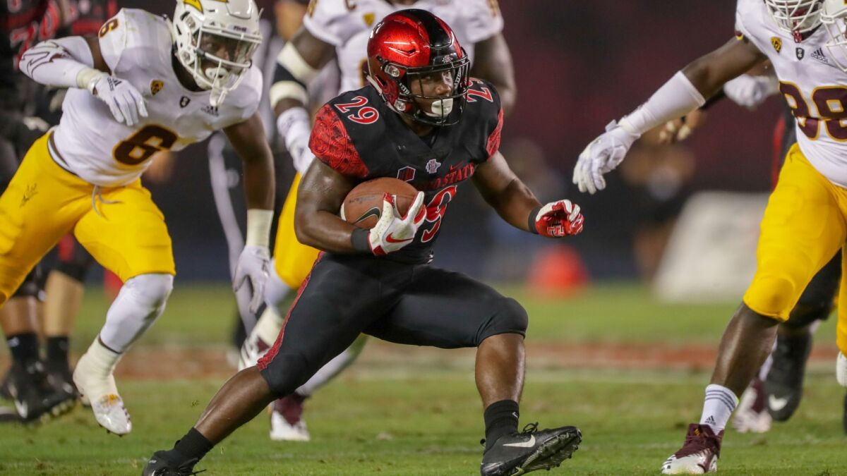 San Diego State running back Juwan Washington rushed for more than 100 yards for the third straight game, carrying 27 times for 138 yards and one touchdown against Arizona State.