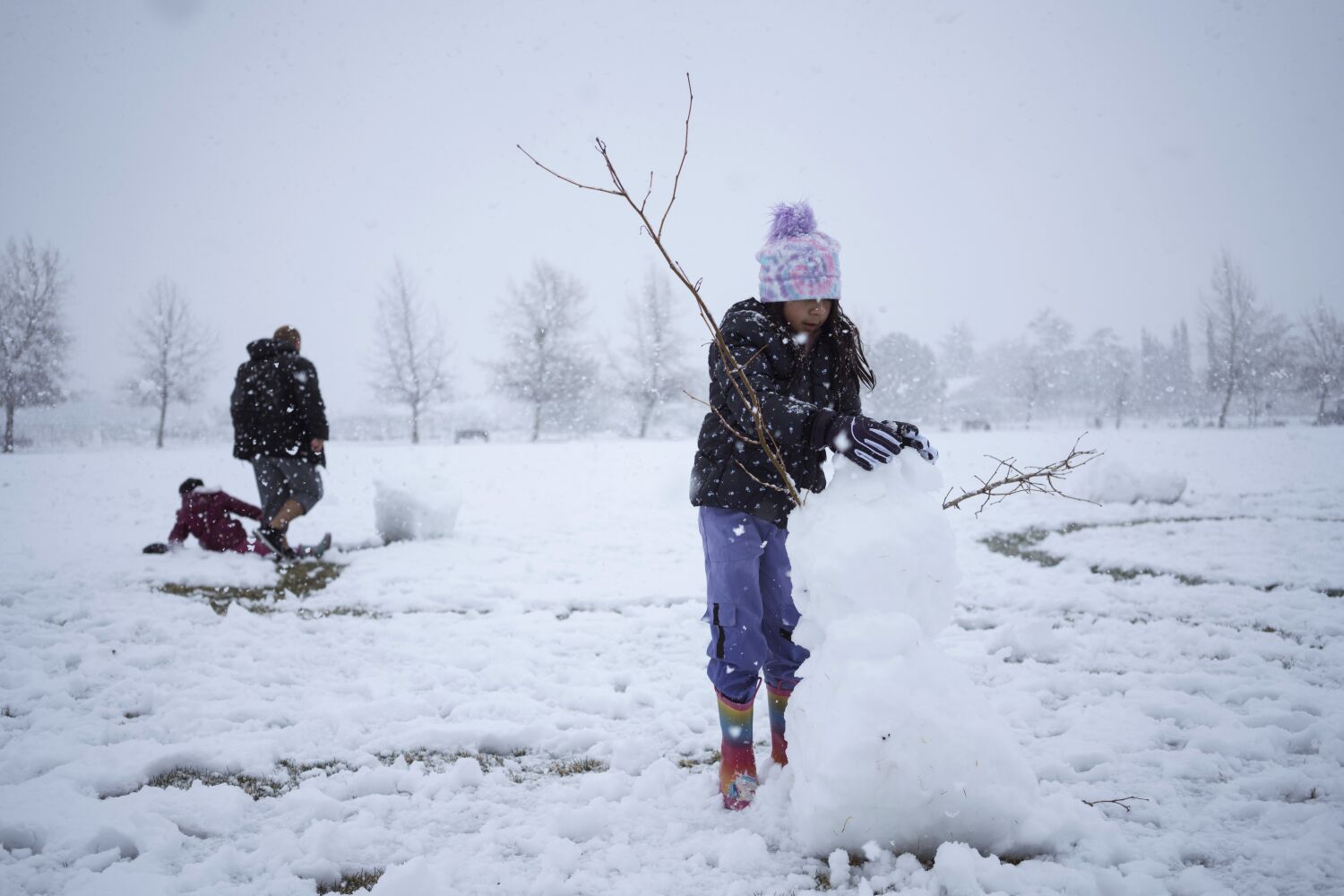 Storm turns Southern California mountains, high desert into winter playgrounds