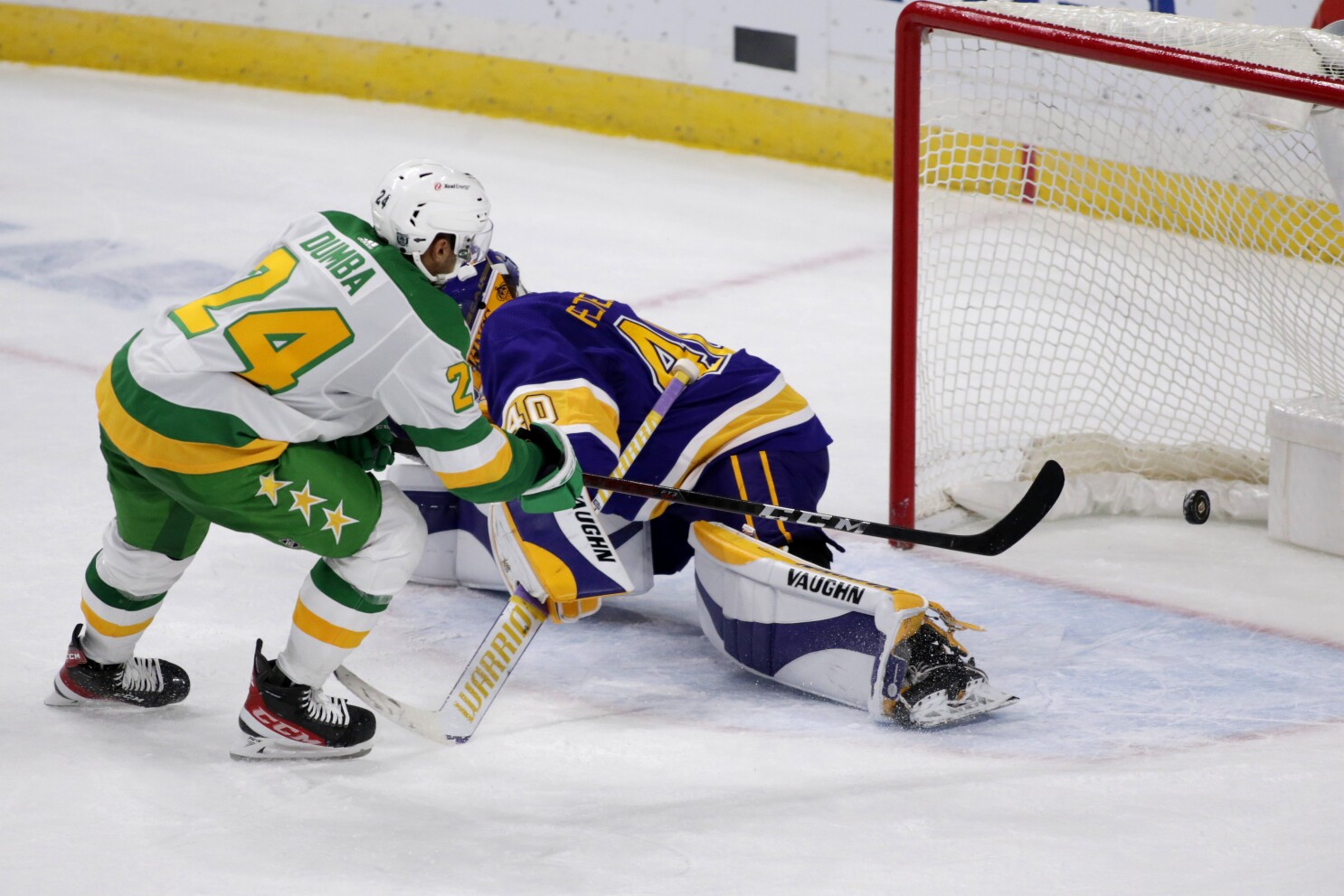 Kings Lose In Final Second Of Overtime To The Minnesota Wild Los Angeles Times