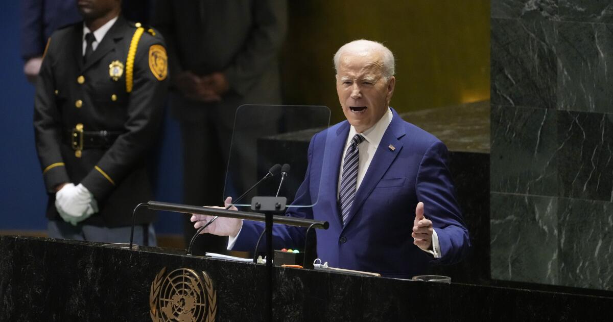 Biden implores world leaders to stand up to Russia in Ukraine