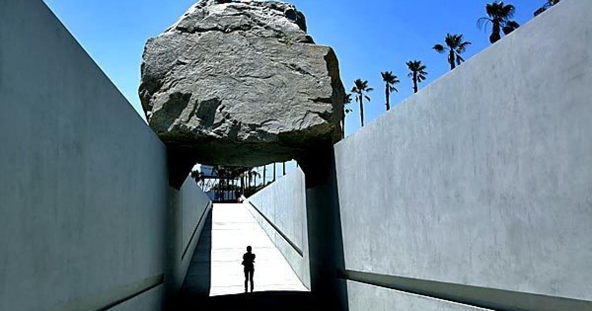 Michael Heizer's “City” opens to public, Arts & Culture