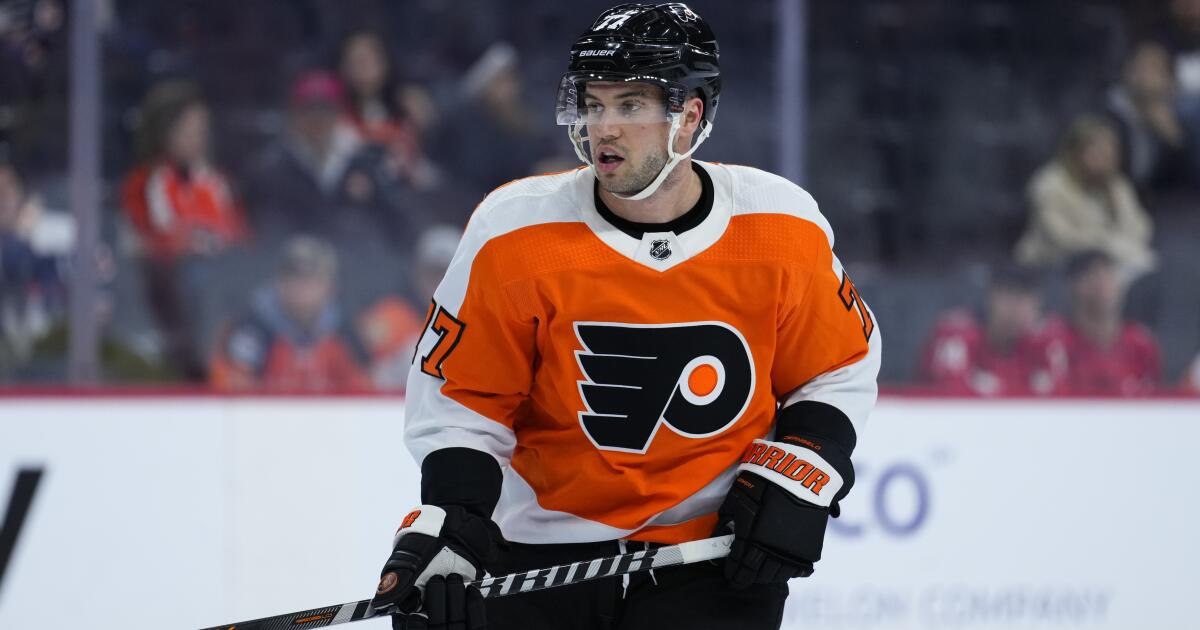Troubles apparently behind him, Tony DeAngelo comes home to Flyers
