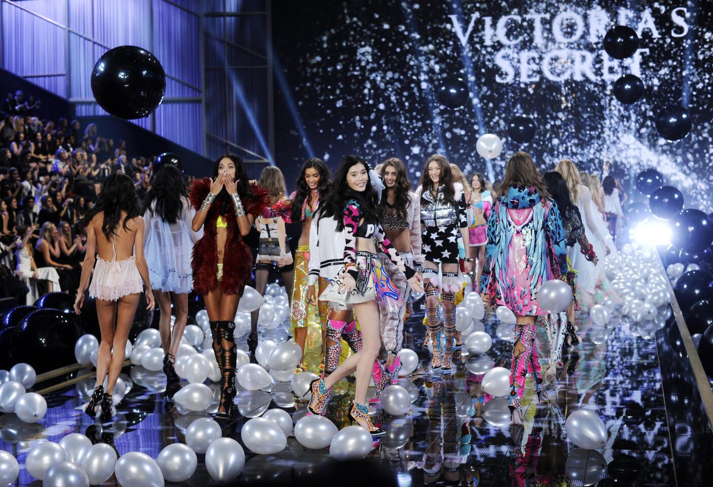 Victoria's Secret Fashion Show 2014 -- London