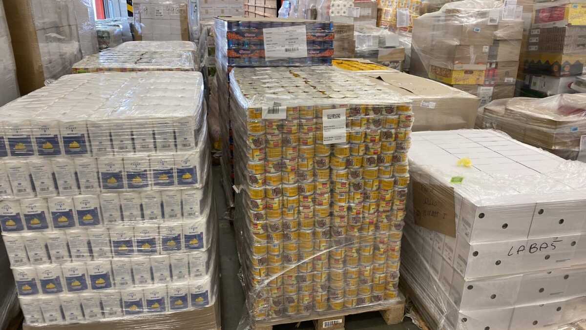 Supplies the Encinitas Rotary Club