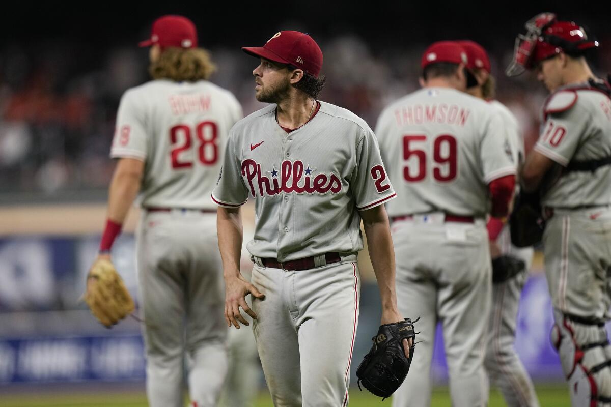 Realmuto, Phillies Rally Past Astros In 10 Innings To Open World Series