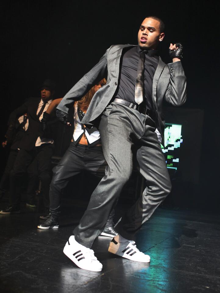 Chris Brown won the best R&B album Grammy Award for "F.A.M.E."