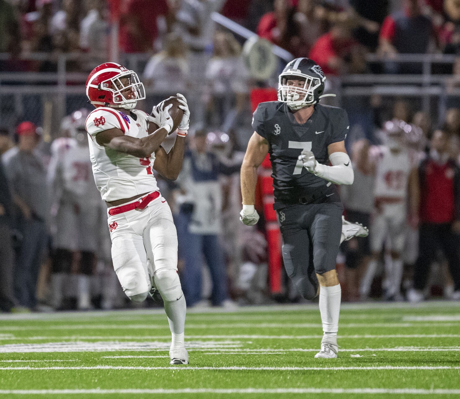 Column Bryce Young Leads Mater Dei To A 38 24 Win Against St