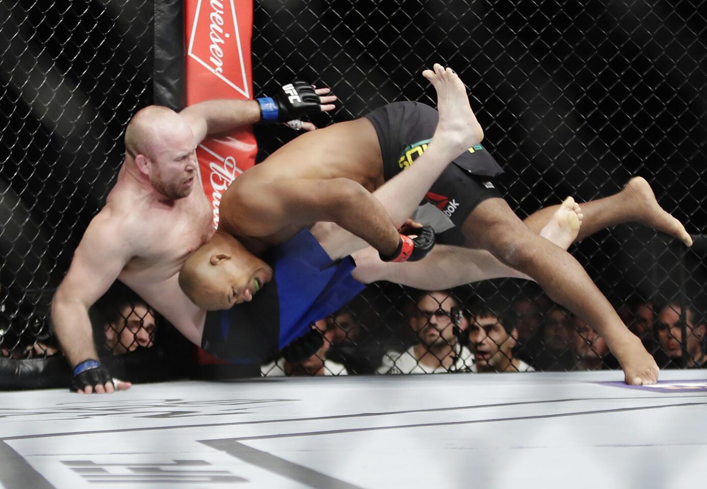 UFC 208: Boetsch v Souza