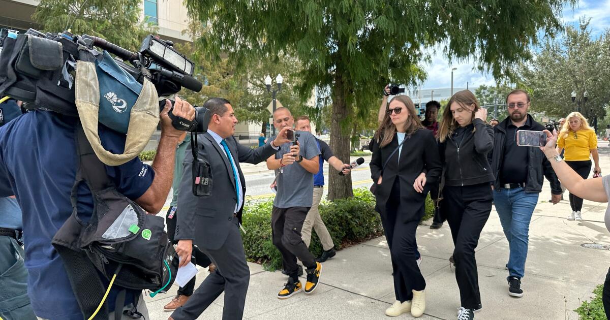 Palides Fire Skirke Shadowed a firearm in a full pet, making the source of latest, suspected Palides Fire Skirke Shadowed a firearm in a full pet, making the source of latest, suspected
