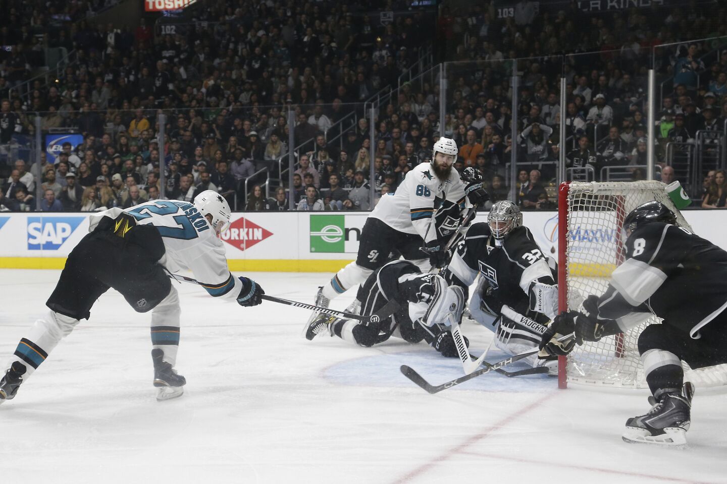 Sharks forward Jonas Donskoi scores a third period goal against the Kings during a game at Staples Center on April 22.