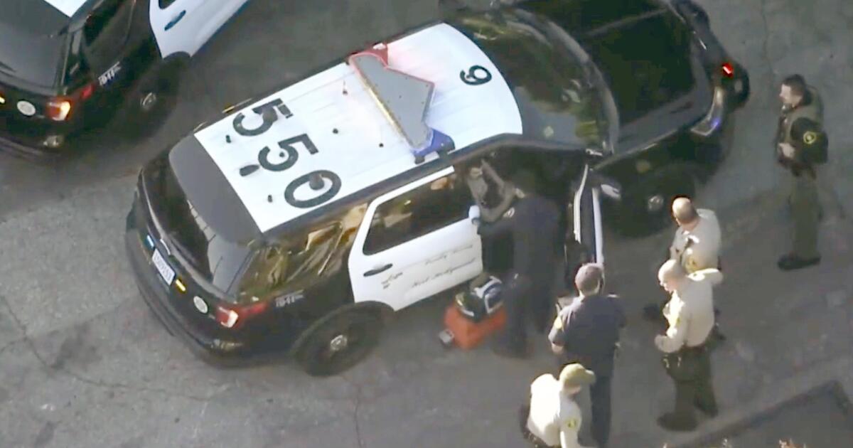 副警长在西好莱坞追逐过程中被嫌犯的车辆撞伤