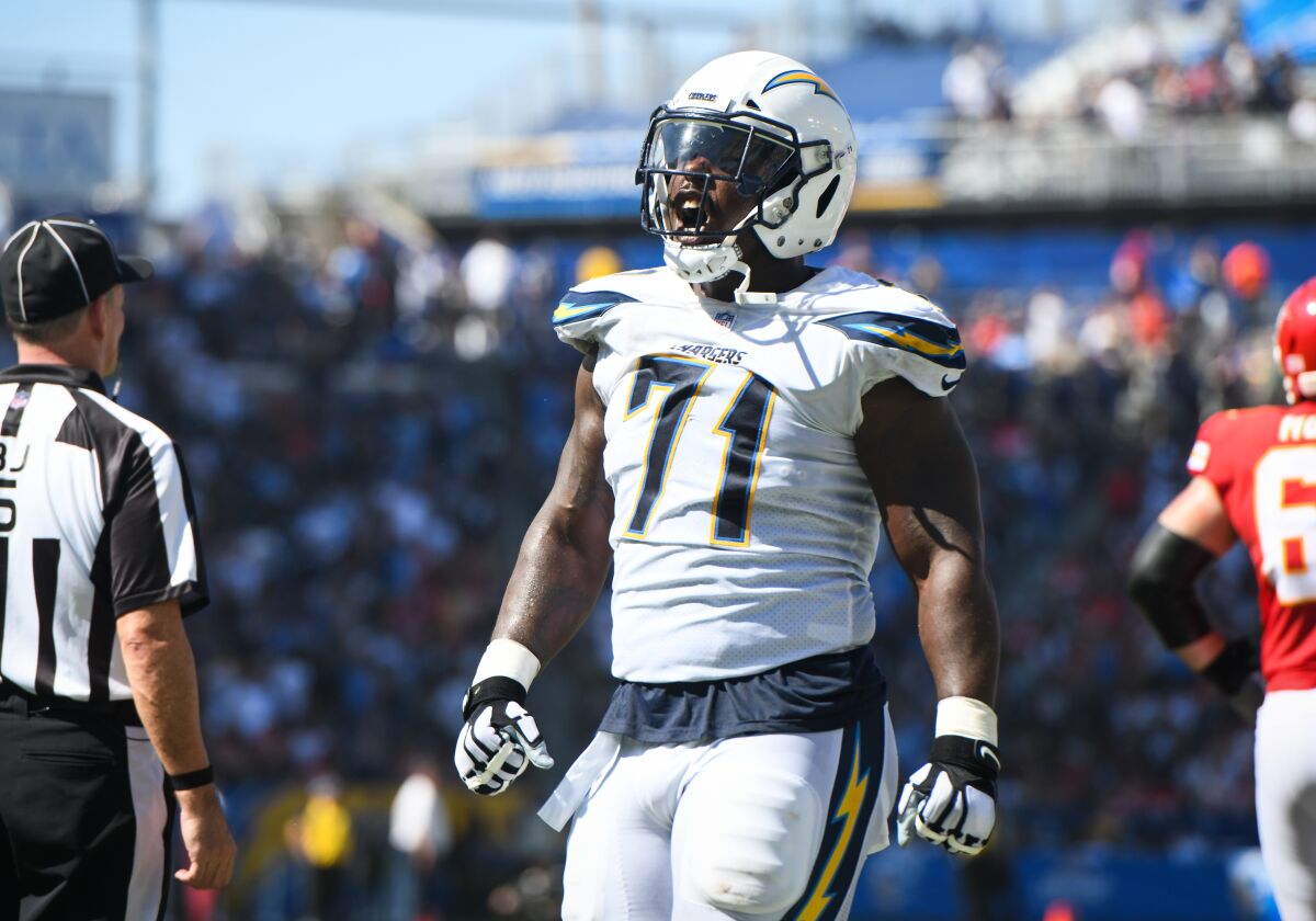 Chargers defensive tackle Damion Square is dealing with a hamstring injury.
