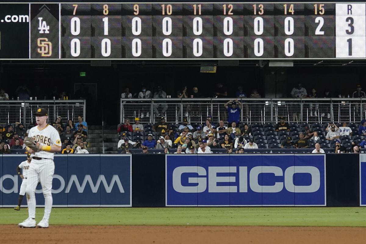 Cronenworth, Padres beat Dodgers 5-4 in 10 innings