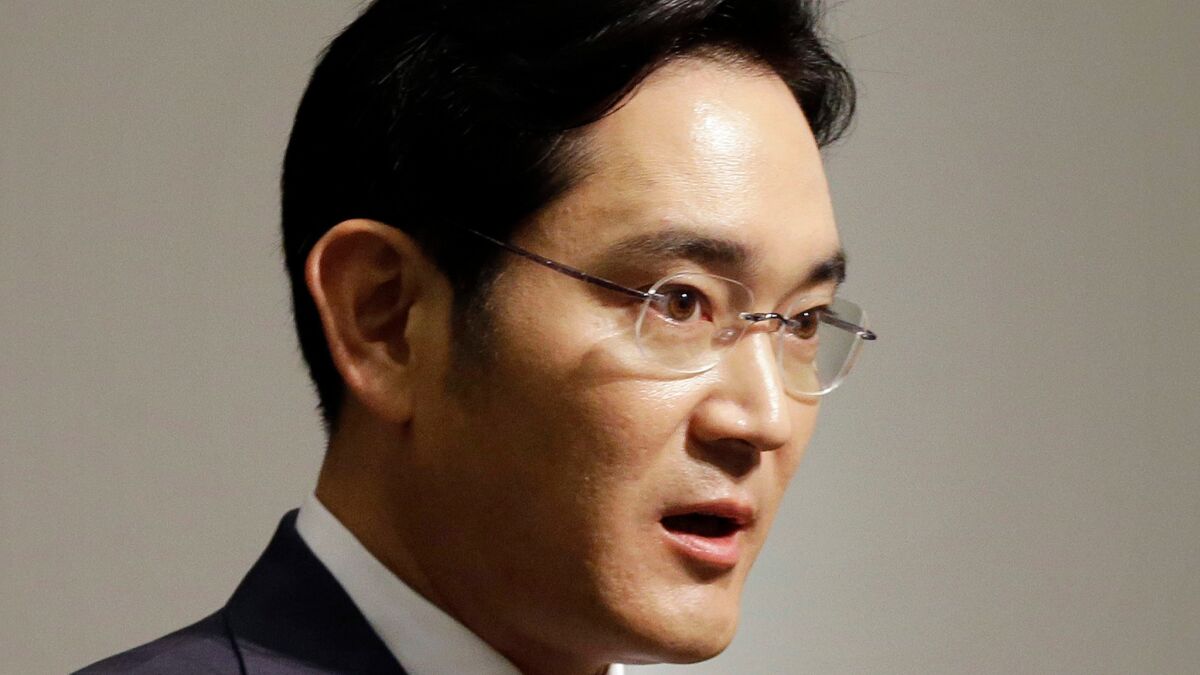 Samsung Vice Chairman Lee Jae-yong is thought to have been making key decisions since his father was hospitalized after a heart attack in 2014.