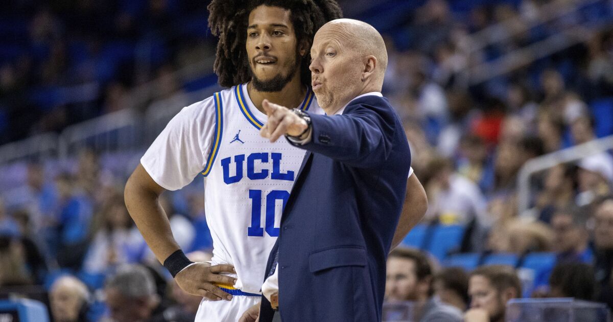 On eve of Pac-12 opener, UCLA takes aim at something it’s done once in last 25 years