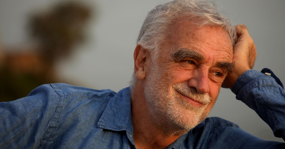 Dictators fear a USC instructor who’s making case for Oscar Dictators fear a USC instructor who’s making case for Oscar