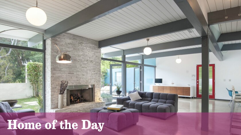 Home Of The Day A Pedigreed Post And Beam In Hollywood Hills Los Angeles Times