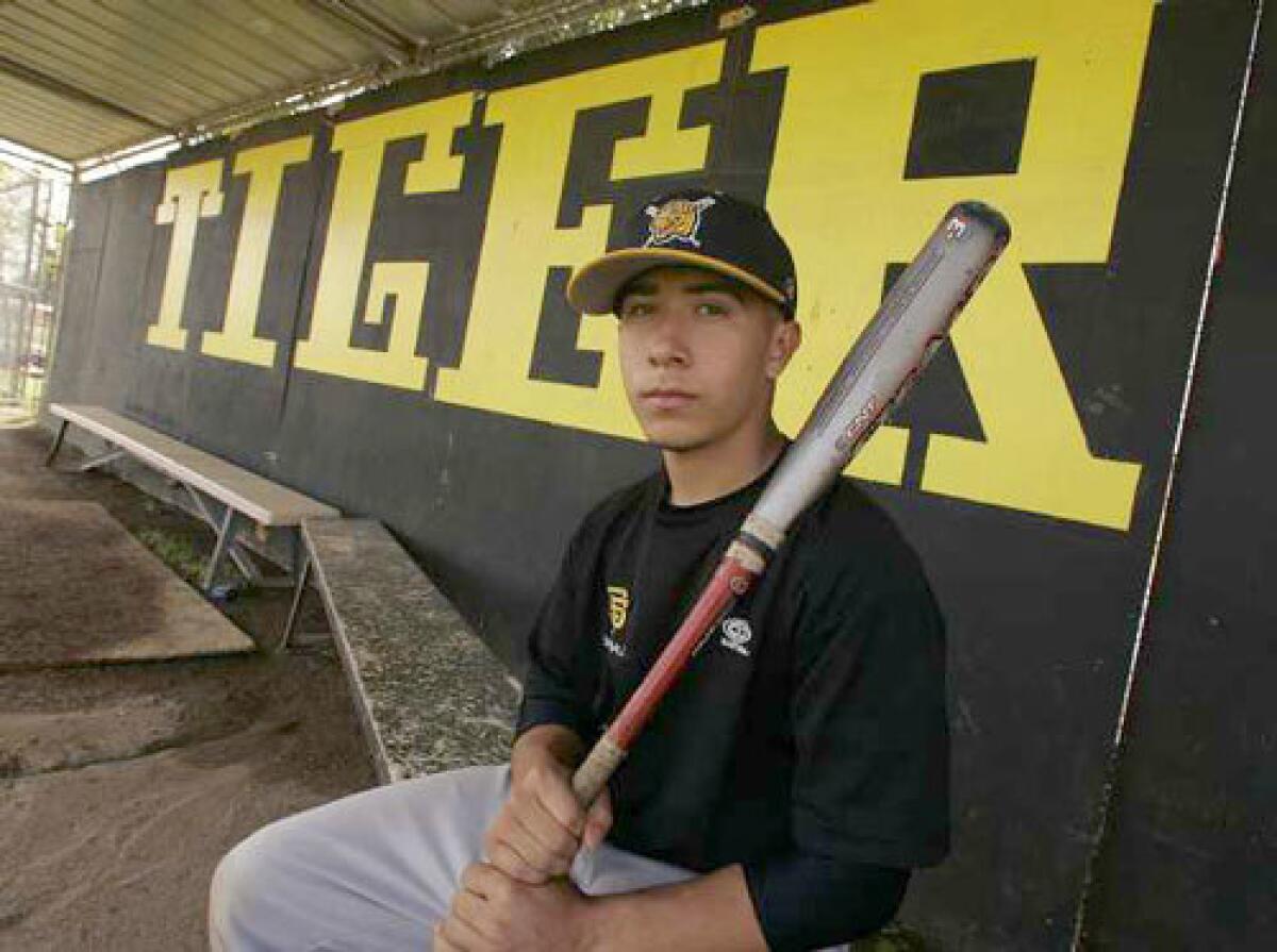 San Fernando second baseman Ricky Alvarez uses others' comments about his height as a motivator.