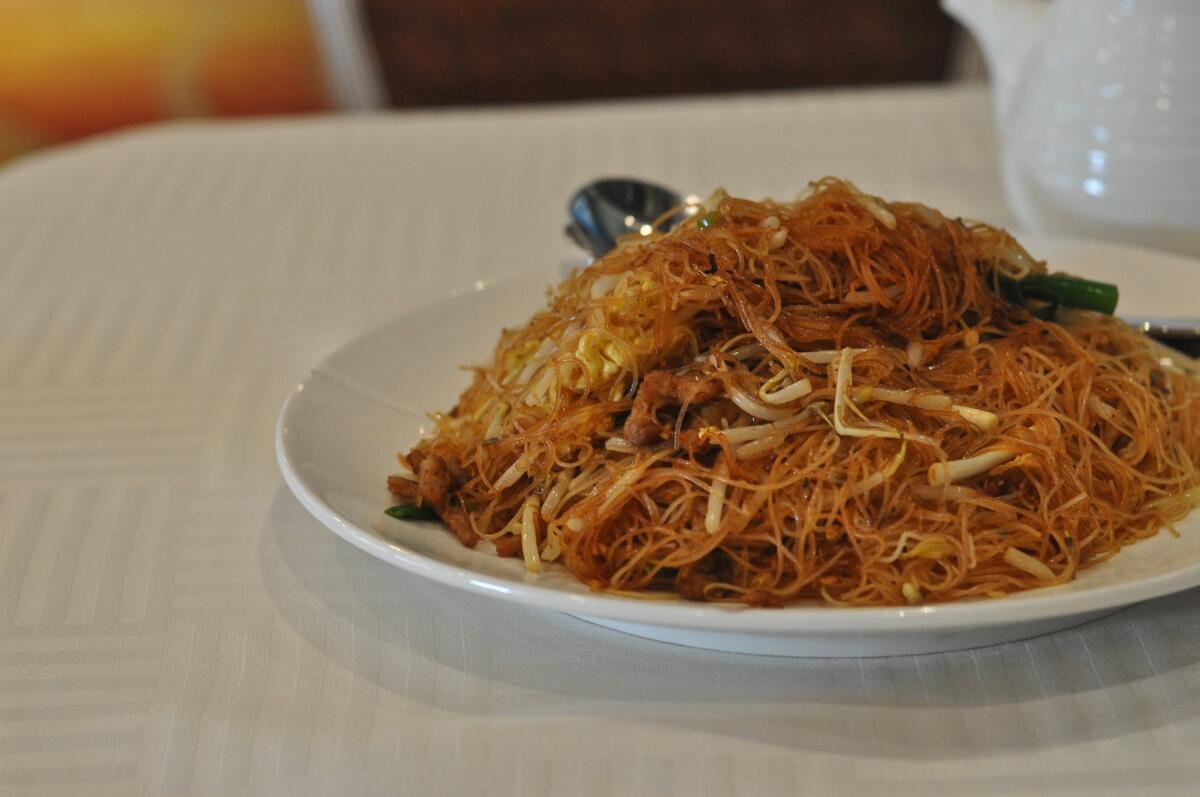 Sea Harbour's dish of vermicelli noodles with shredded pork and XO sauce.