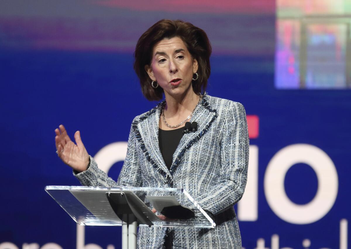 La secretaria de Comercio de Estados Unidos, Gina Raimondo.