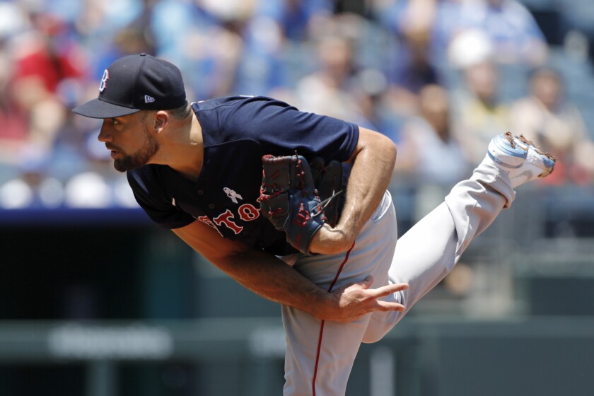 red osx pitchers and catchers 2017