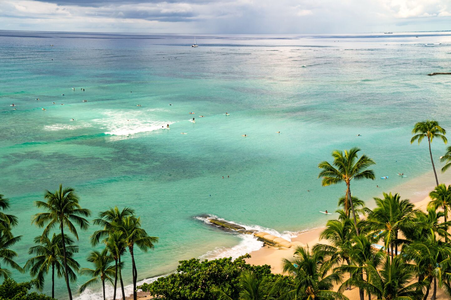Hawaii Reopens with Coronavirus Traveler Testing program
