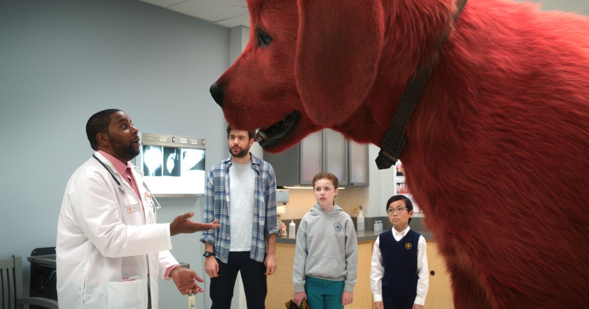 Clifford the Big Red Dog\' review: Giant canine gets his close-up ...