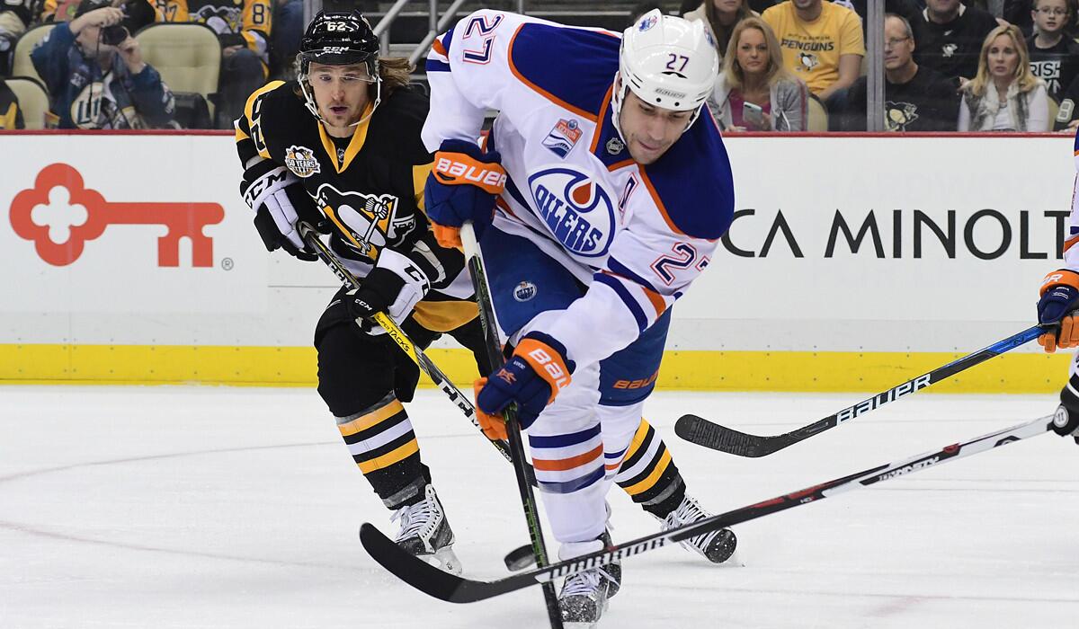 Edmonton's Milan Lucic (27), skating against Pittsburgh on Nov. 8, is looking forward to facing the Kings and former teammates.
