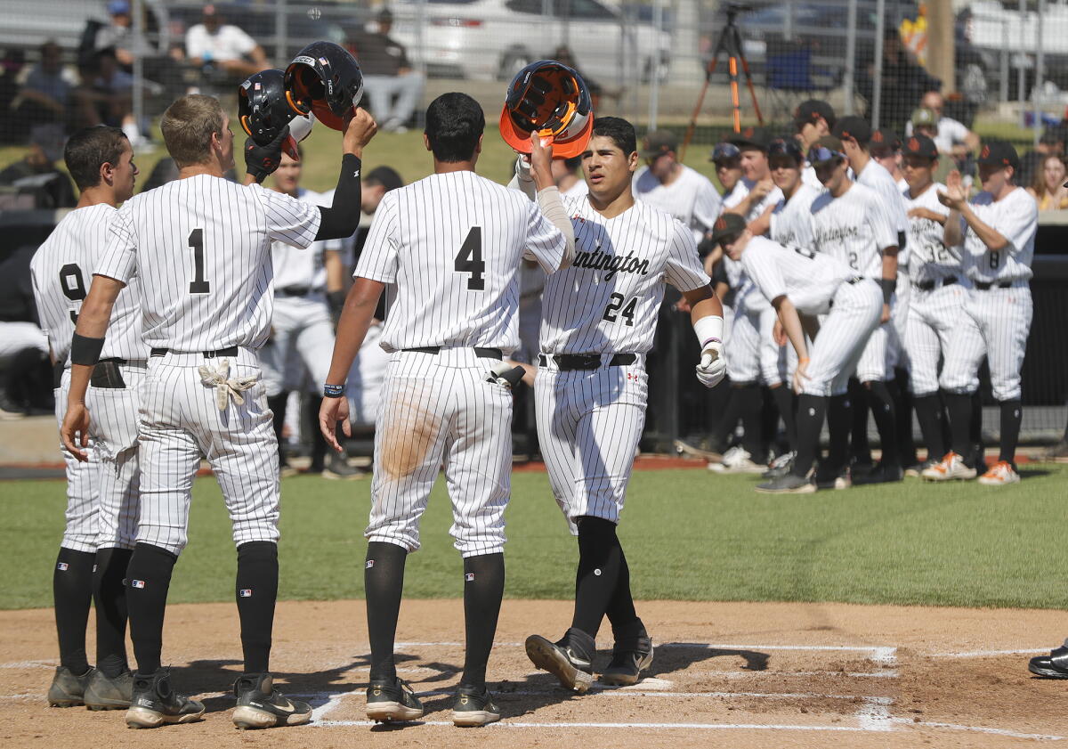 Hb Baseball Bradley Navarro's walk-off blast lifts Huntington Beach baseball over ...