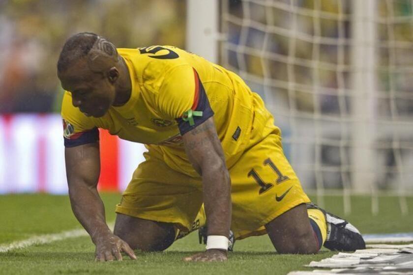 Christian "Chucho" Benitez reacts after missing a chance to score during a match between his America team and Cruz Azul in Mexico City.