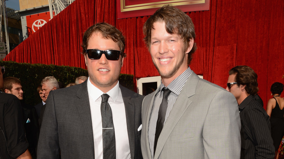 Leaving this here for anyone watching the Dodgers game who forgot Matthew  Stafford and Clayton Kershaw were best friends in high school :  r/detroitlions