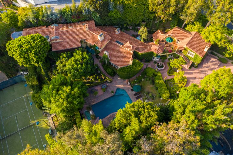 Hot Property Priscilla Presley selling longtime Beverly Hills home