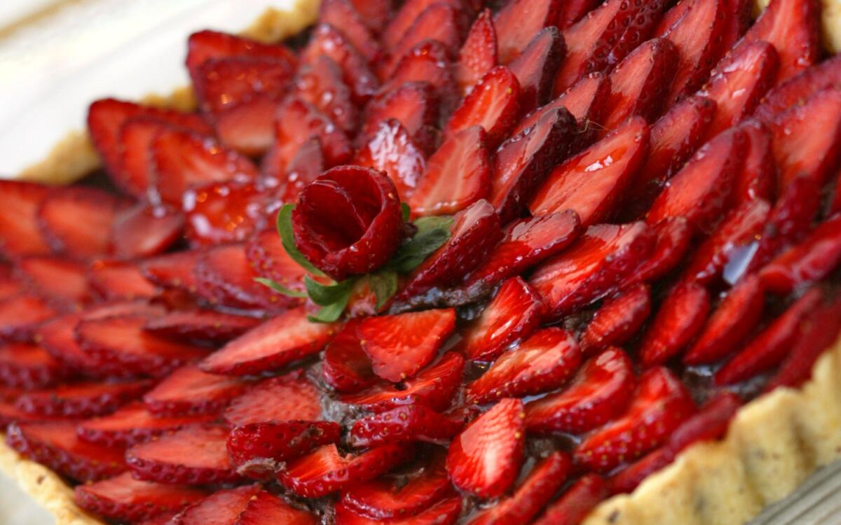 Chocolate ganache strawberry tart