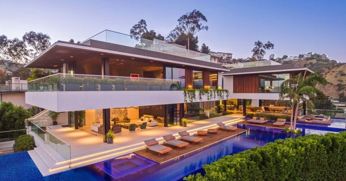 Tom Bilyeu's Hollywood Hills mega-mansion