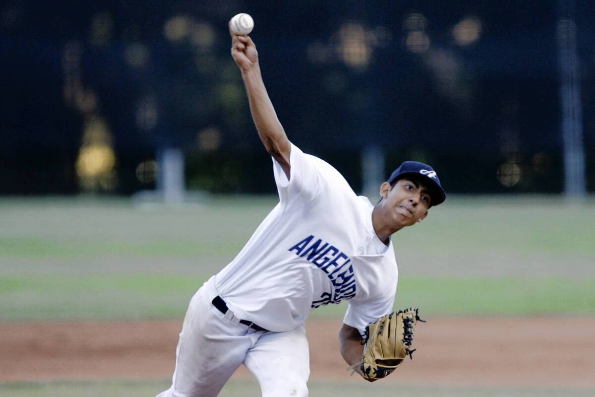 Glendale Angelenos' Angel Rodriguez threw a complete game Friday but still picked up the loss, 3-2, after he gave up two runs in the top of the ninth to the Long Beach Legends.