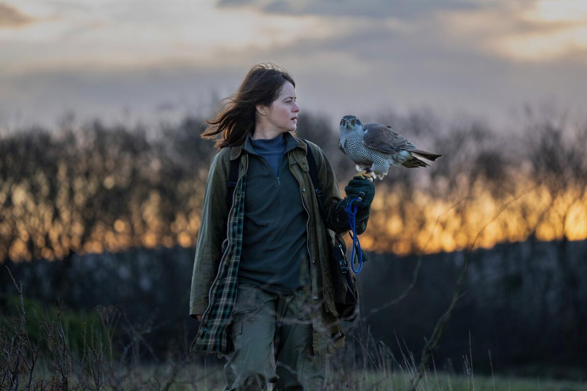 Claire Foy em H IS FOR HAWK, cortesia de atrações na estrada