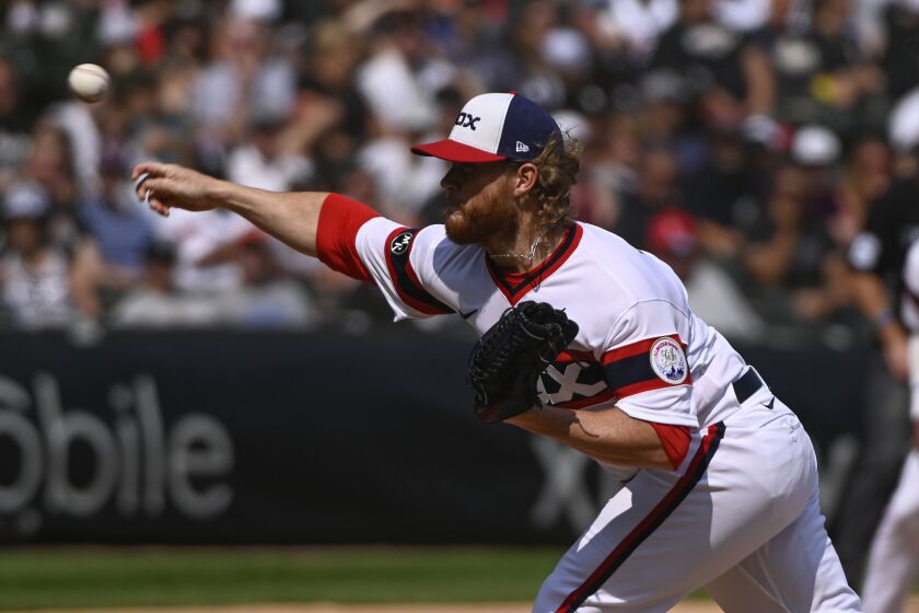 Chicago White Sox relief pitcher Craig Kimbrel (46) delivers during.