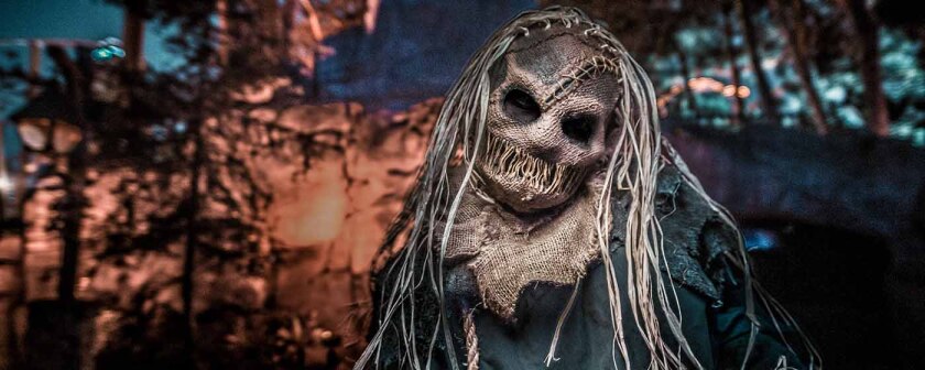 En California los negocios no dejan morir el festejo de Halloween.
