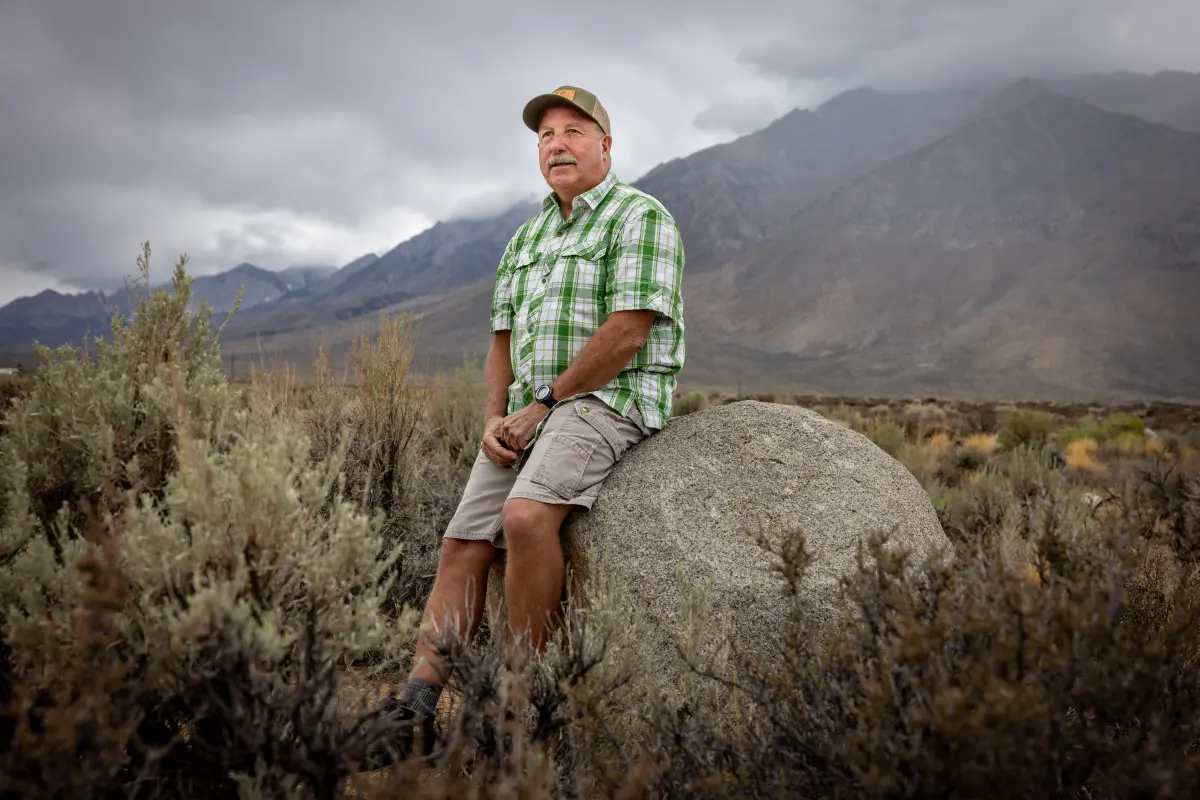 California wildlife officials quietly shift on killing a high-profile predator Brian Tillemans, a hunter and former watershed resource manager for the L.A. Department of Water and Power, sits outside the town of Bishop, near Mt. Tom, in an area where Sierra Nevada bighorn visit. (Jason Armond / Los Angeles Times)
