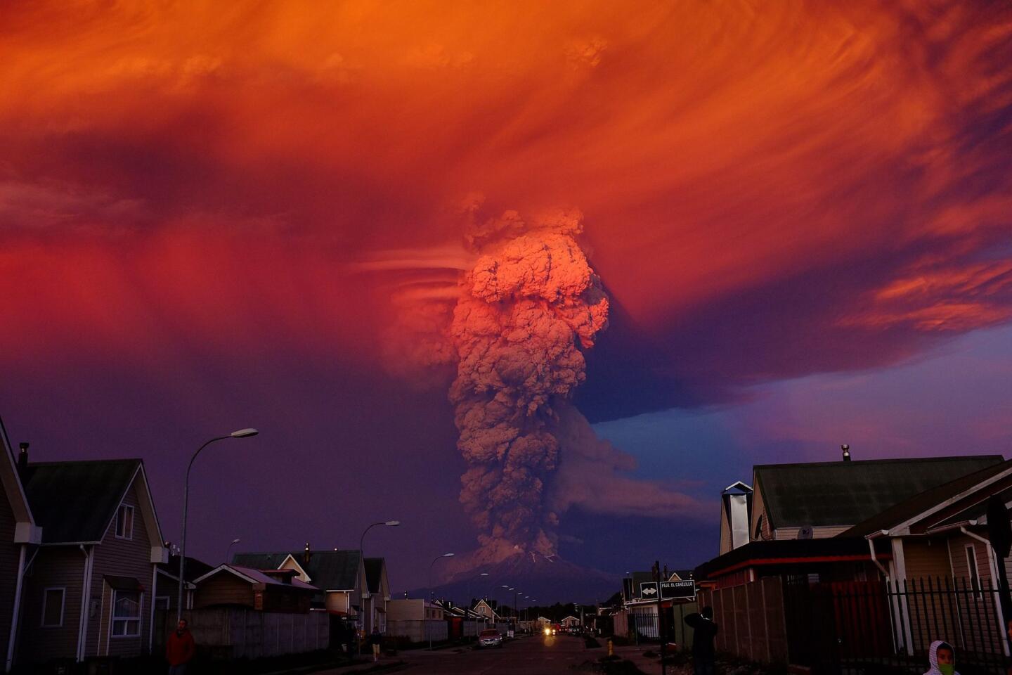 Calbuco volcano erupts